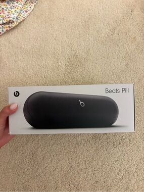 Beats by Dre Beats Pill Wireless Bluetooth Speaker - Black